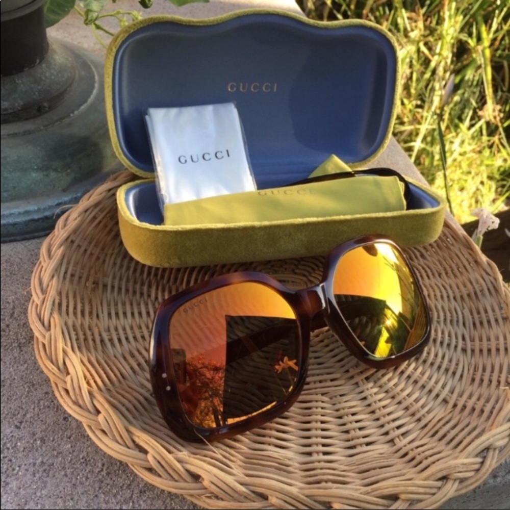 New Authentic Gucci Tortoiseshell Sunglasses - image 2